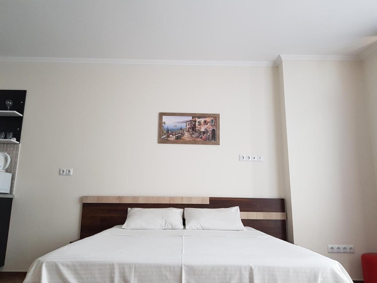 Breeze Batumi Apartment ภายนอก รูปภาพ