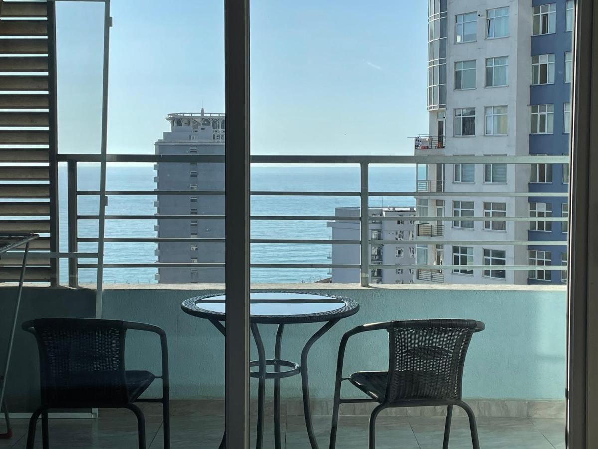 Breeze Batumi Apartment ภายนอก รูปภาพ